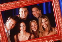 David Schwimmer nous en dit plus sur le retour de la série Friends